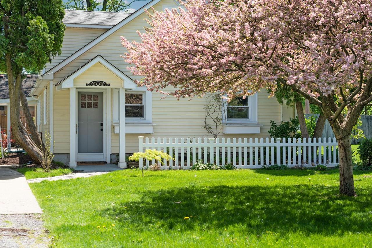 Little Yellow Cottage Perrysburg Εξωτερικό φωτογραφία